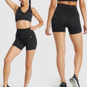 NWOT GYMSHARK Black Adapt Camo Seamless High Waist Shorts Womens Small